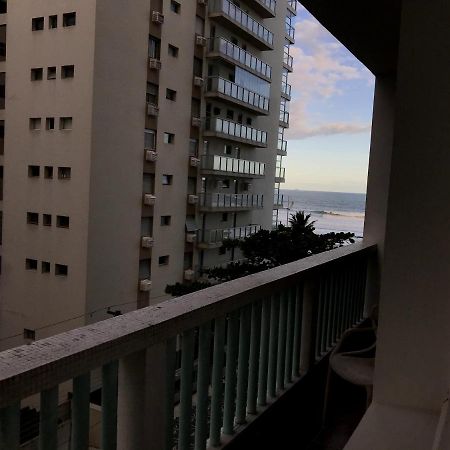 Pitangueiras, Frente Ao Mar Com Servico De Praia Apartment Guaruja Ngoại thất bức ảnh