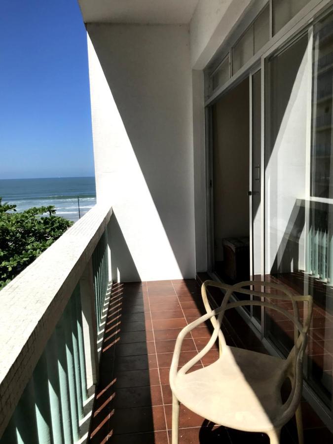 Pitangueiras, Frente Ao Mar Com Servico De Praia Apartment Guaruja Ngoại thất bức ảnh
