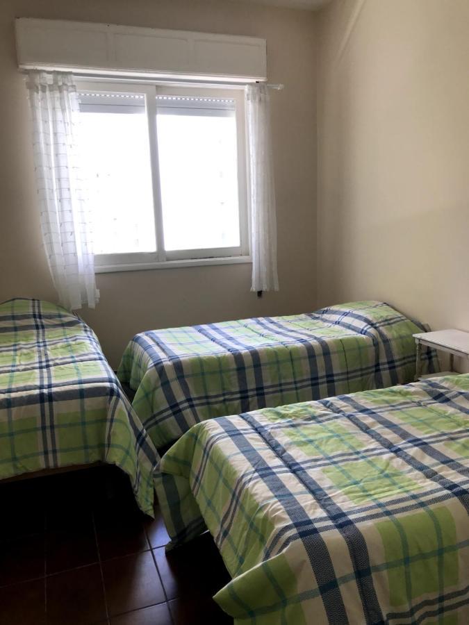 Pitangueiras, Frente Ao Mar Com Servico De Praia Apartment Guaruja Ngoại thất bức ảnh